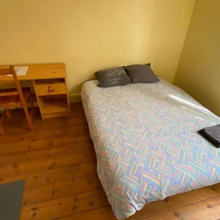 Dans Une Impasse Calme Proche De La Gare Apartment Amiens